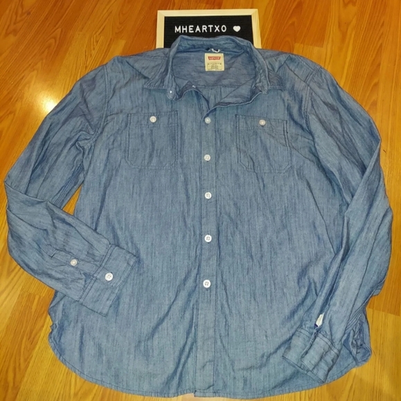 price drop Levi's shirt long-sleeve XL blue chambray excellent condition - Picture 2 of 4